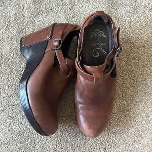 Dansko Franka Bootie Brown Leather Size 40 / 9